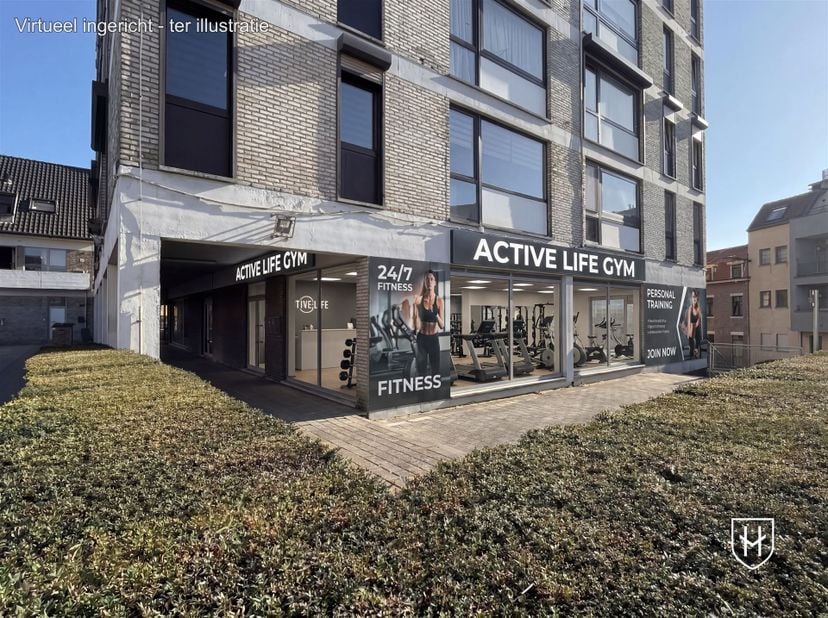 Praktijkruimte / Kantorencomplex op een absolute zichtlocatie in het centrum van Lanaken<br />
<br />
Op een uitstekende zichtlocatie tussen het Gem