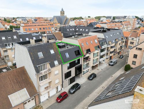                                         Penthouse te koop in Bredene, € 343.000
