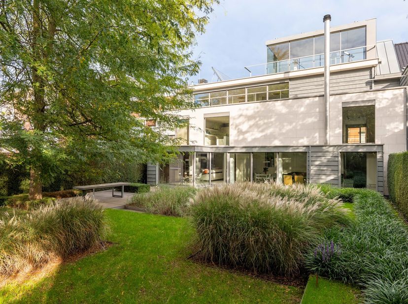 Maison à vendre à ,
                    2620 Hemiksem