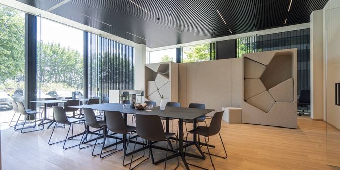 Bedrijfsvastgoed te huur in Vredestraat 57, 8790 Waregem