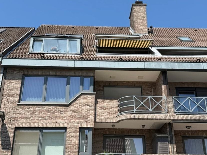Ruim, energiezuinig appartement in het centrum van Lanaken te huur, gelegen in residentie "Rubens",<br />
op de 2de verdieping. (met lift)<br />
<br /