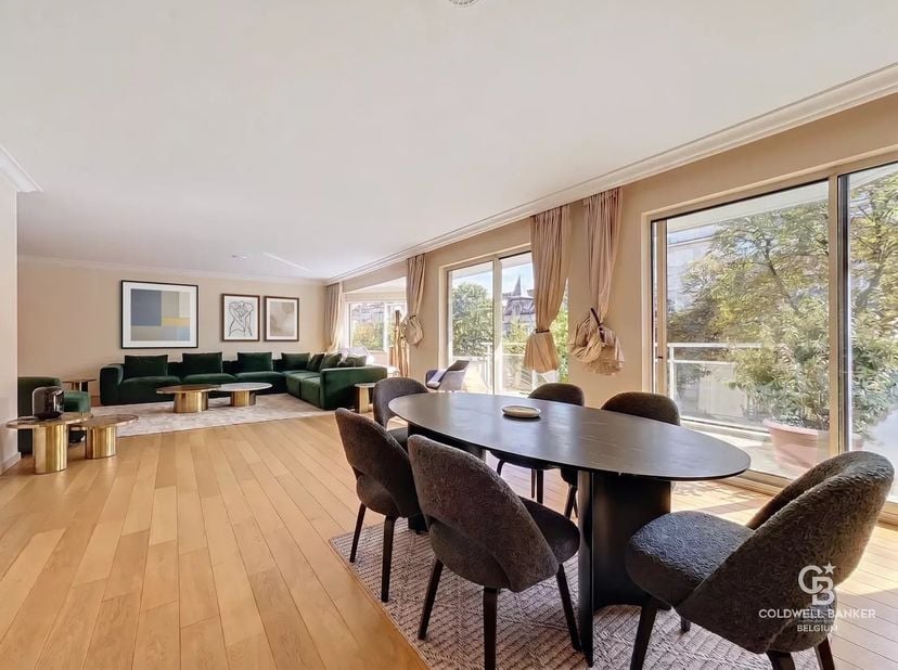Appartement à louer à ,
                    1180 Uccle