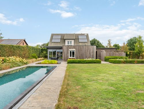                                         Woning te koop in Arendonk, € 790.000
