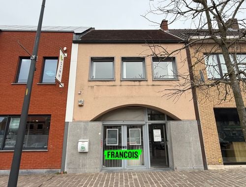                                         Bâtiment commercial à vendre à Moorslede, € 170.000
