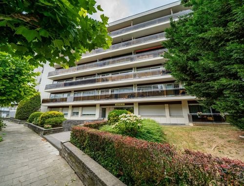                                         Appartement te koop in Evere, € 249.000
