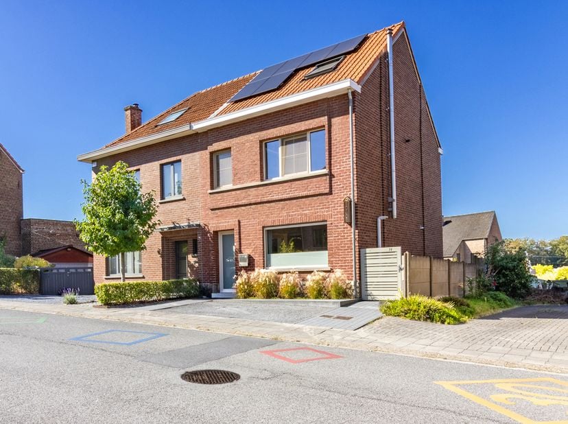 Huis te koop in Dorpsstraat 78,
                    3050 Oud-Heverlee