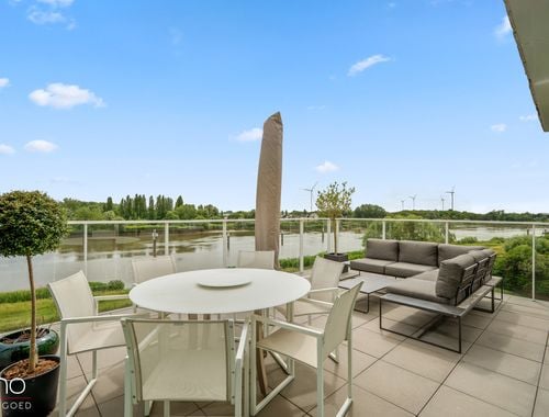                                         Penthouse te koop in Boom, € 745.000
