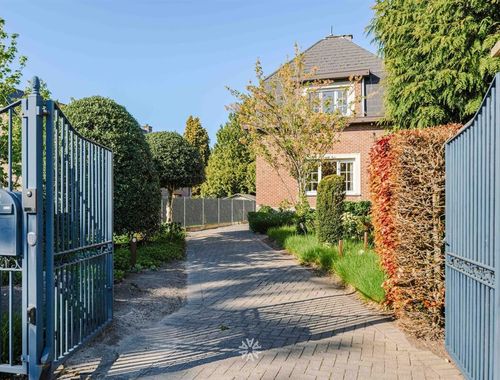                                         Maison à vendre à Zwijnaarde, € 695.000
