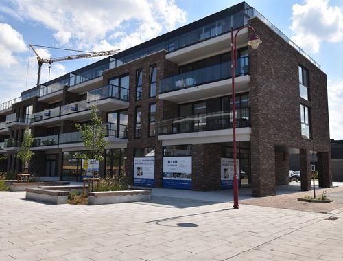                                         Handelszaak te koop in Aalter, € 410.000
