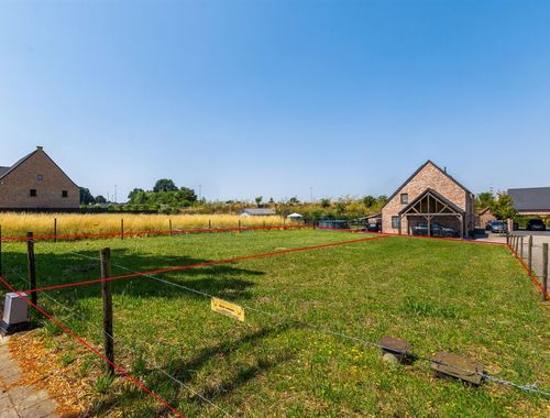                                         Bouwgrond te koop in Bree, € 135.000
