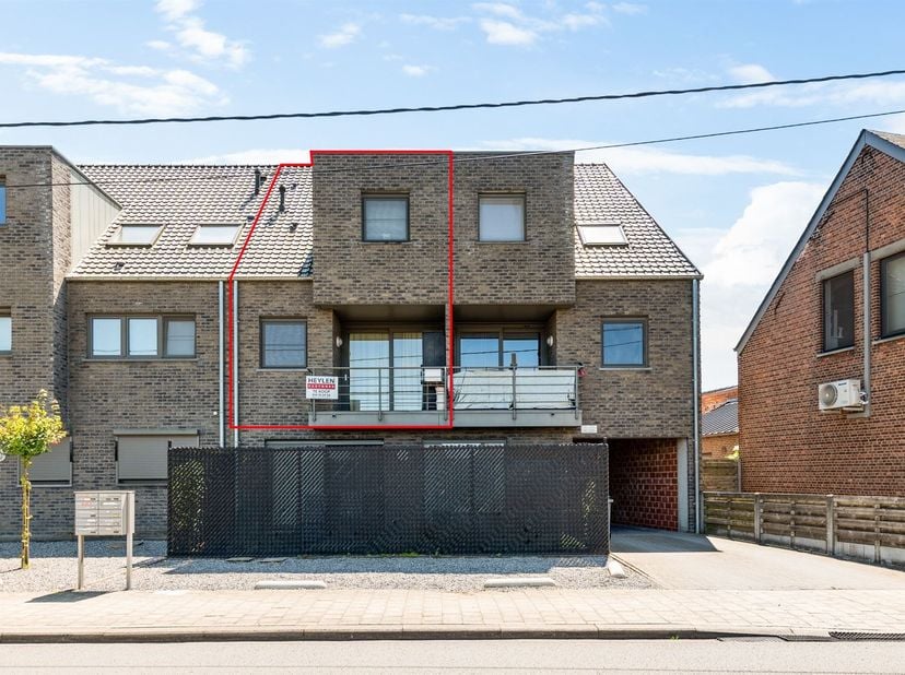 Appartement te koop in Kwakkelberg 100 bus 3,
                    2440 Geel