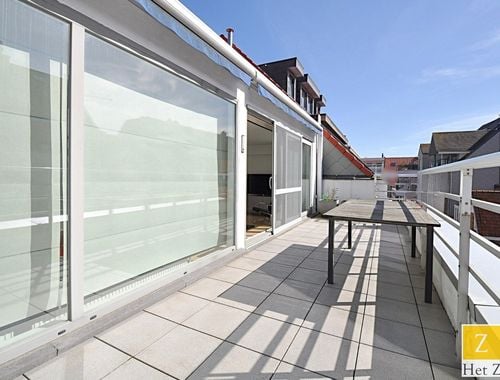                                         Penthouse te koop in Knokke, € 925.000
