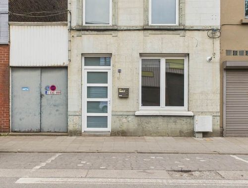                                         Maison à vendre à Marchienne-au-Pont, € 157.500
