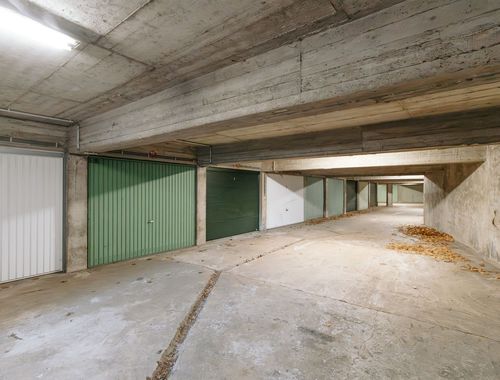                                         Garage à vendre à Merksem, € 25.000
