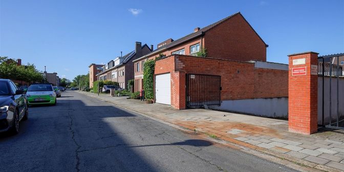 Garage te koop in Distelvinklaan 2A, 2660 Hoboken