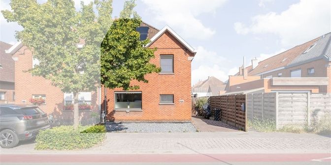 Huis te koop in Minister Alfred De Taeyelaan 5, 8531 Hulste