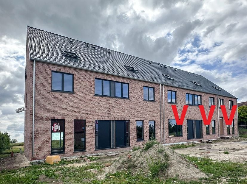 Wij zijn gestart met ons nieuwbouwproject in&amp;nbsp;Reningelst:&amp;nbsp;vijf stijlvolle nieuwbouwwoningen met een uniek karakter en een adembenemend open v