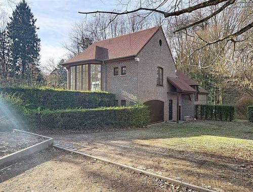                                         Villa à vendre à Uccle, € 1.400.000
