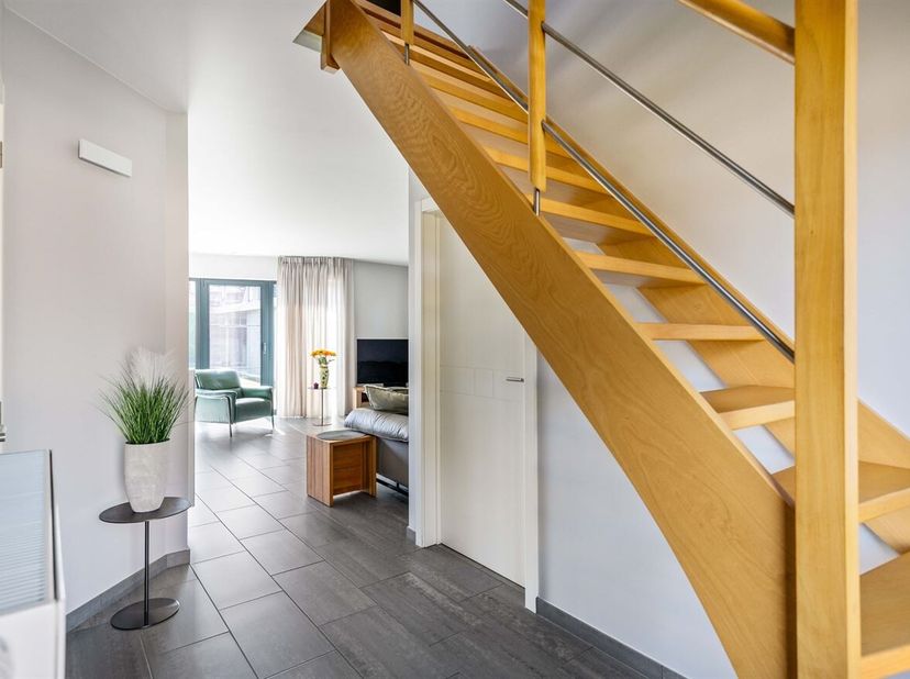 Bâtiment ouvert prêt à l'emploi avec jardin spacieux et possibilités d'extension<br />
Ce spacieux développement ouvert est situé dans un quartier rés
