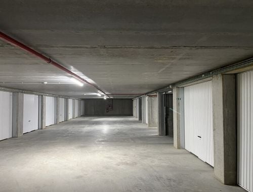                                         Garage te koop in Torhout, € 29.000

