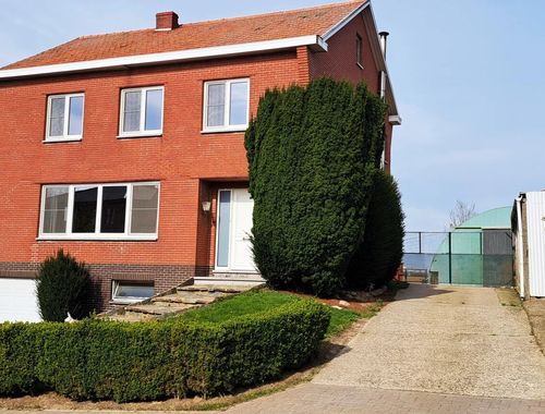                                         Woning te koop in Riemst, € 280.000
