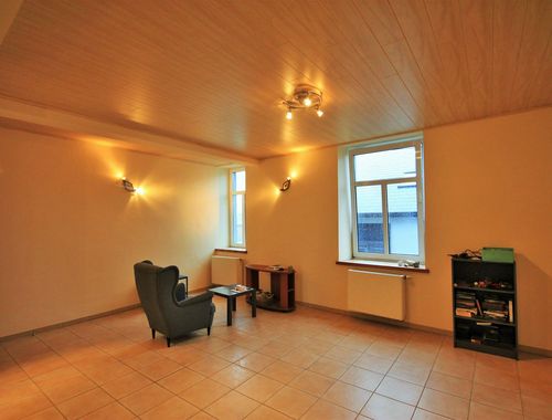                                         Appartement te huur in Philippeville, € 600
