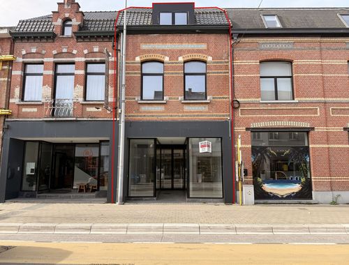                                         Rez-de-chaussée commercial à louer à Dendermonde, € 1.300
