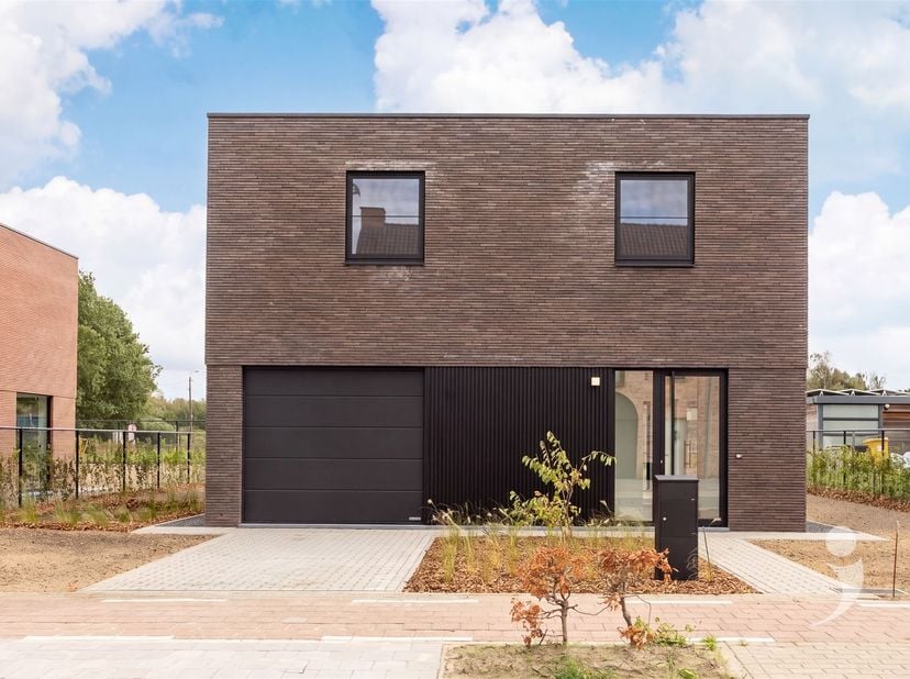 Huis te koop in Zuidlaan 5A,
                    3128 Baal