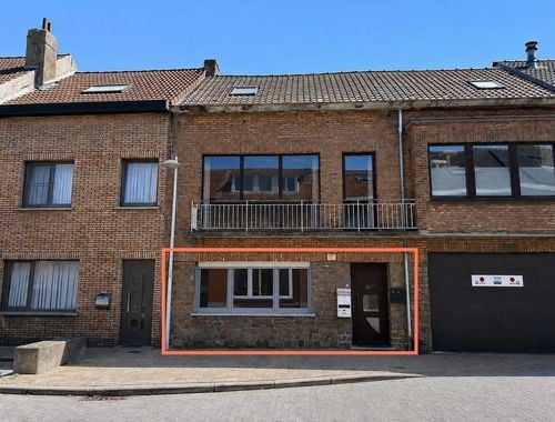                                         Gelijkvloers app. te koop in Bredene, € 105.000
