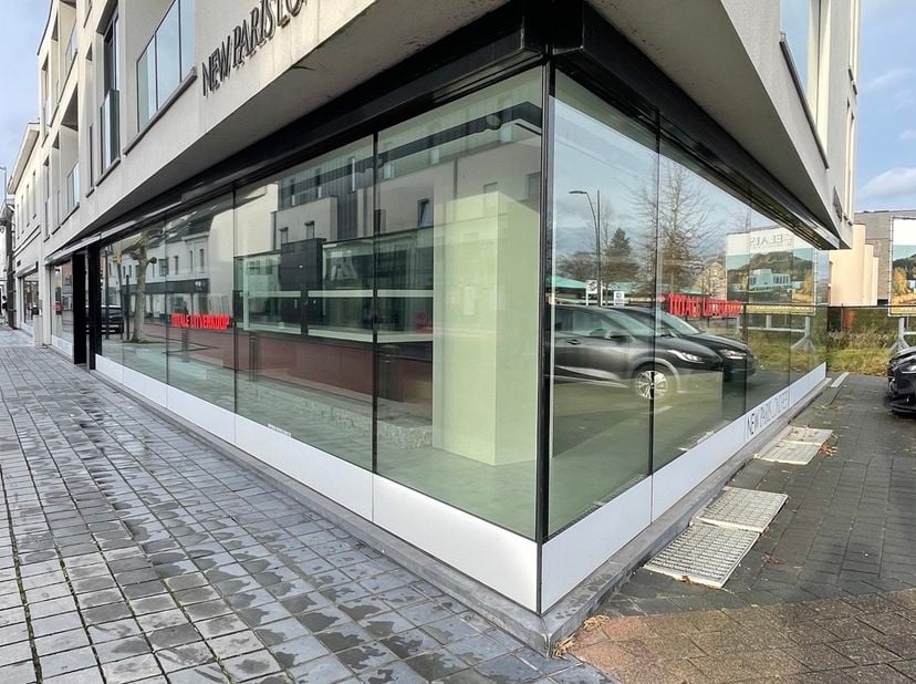 Bien professionnel à louer
                    à 3630 Eisden