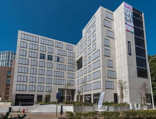                                         Bureaux à louer à Auderghem, € 1.049
