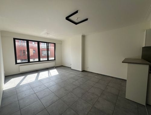                                         Appartement te huur in Merksem, € 895

