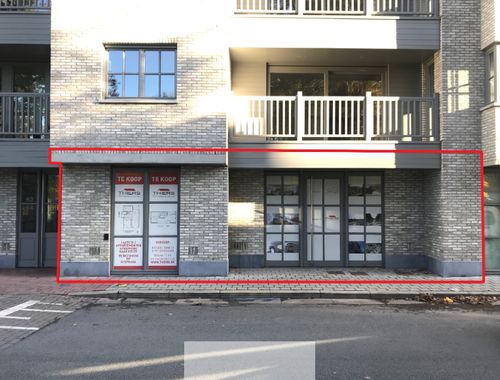                                         Bureaux à vendre à Waregem, € 150.000
