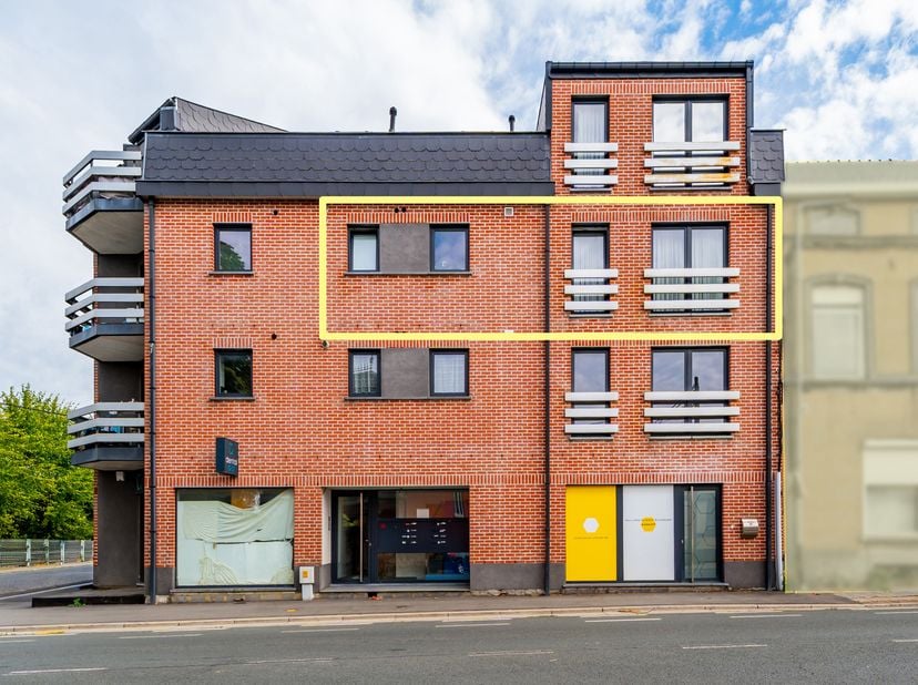 Appartement te koop
                    in 6060 Gilly