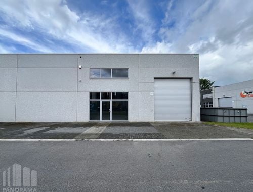                                         Bedrijfsgebouw te koop in Wetteren, € 895.000
