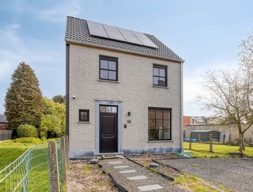                                         Woning te koop in Erembodegem, € 449.000
