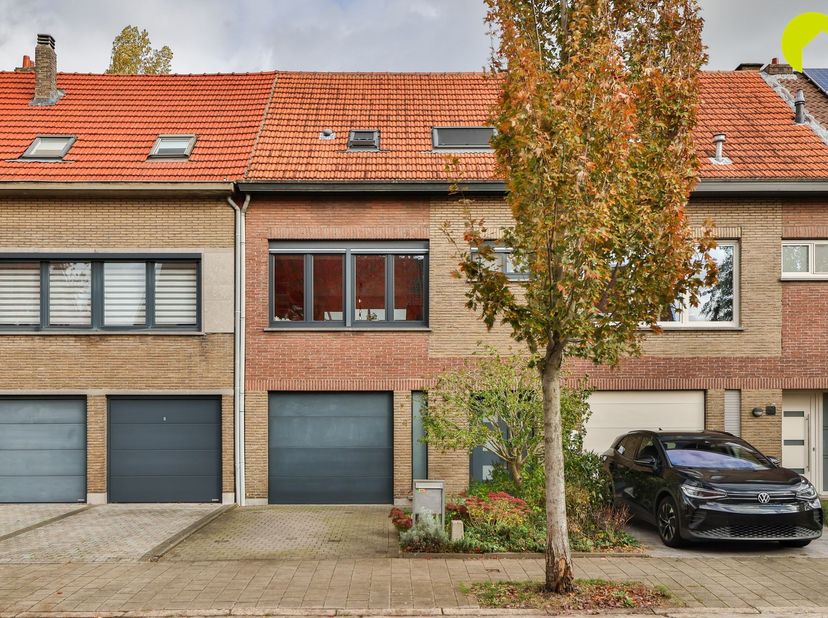 Huis te koop in Jozef de Veusterstraat 77,
                    2650 Edegem