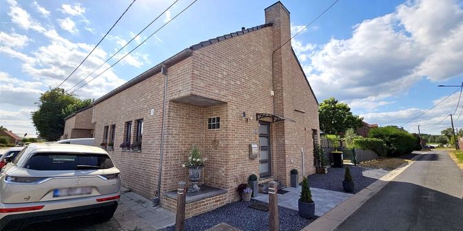 Huis te koop in 7350 Montrœul-sur-Haine