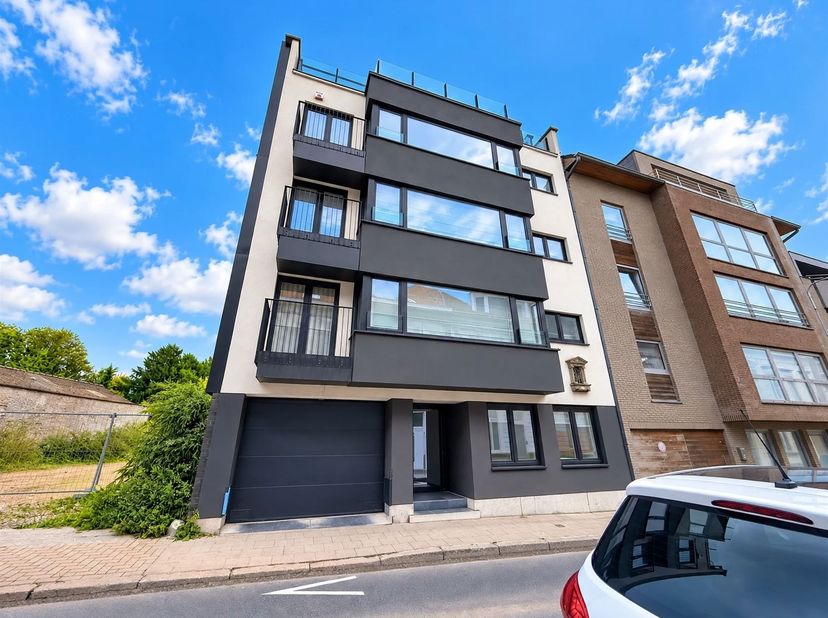 Appartement te huur in Rue du Luxembourg 14 bus 4,
                    7700 Moeskroen