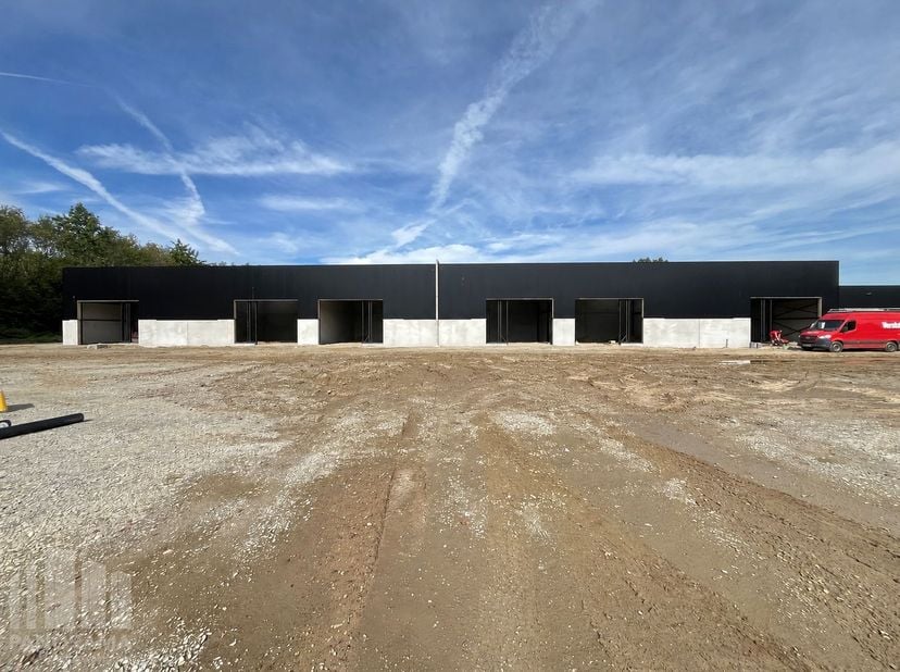 Bedrijfsvastgoed te koop in Wettersesteenweg 104,
                    9520 Sint-Lievens-Houtem