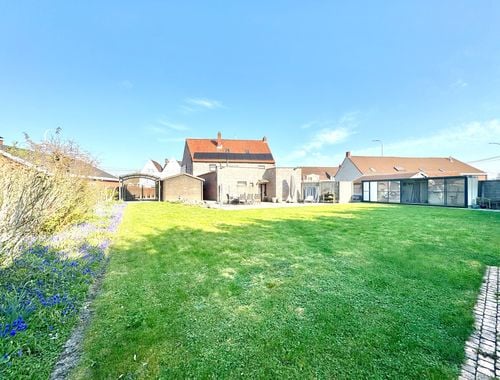                                         Woning te koop in Kuurne, € 349.000
