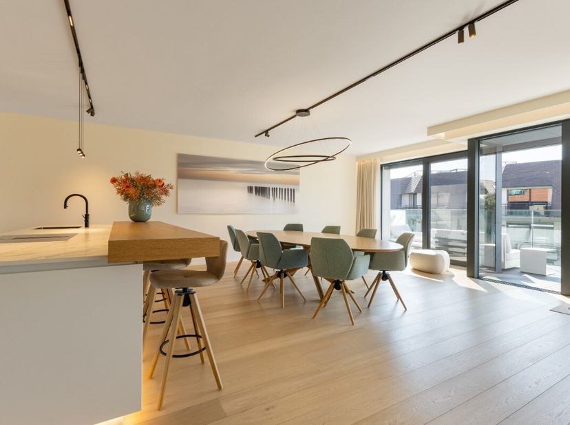 Knokke: Appartement de luxe exceptionnellement spacieux (302 m²) à vendre dans la résidence La Rive, emplacement de premier choix près de la plage Alb