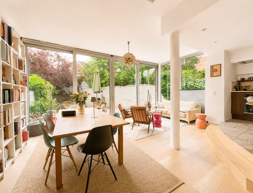                                         Woning te huur in Ukkel, € 4.000
