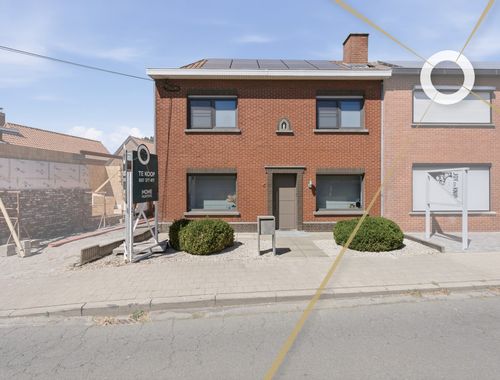                                        Woning te koop in Hollebeke, € 349.000
