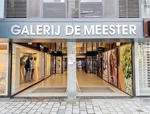                                         Handelsgelijkvloers te koop in Roeselare, € 65.000
