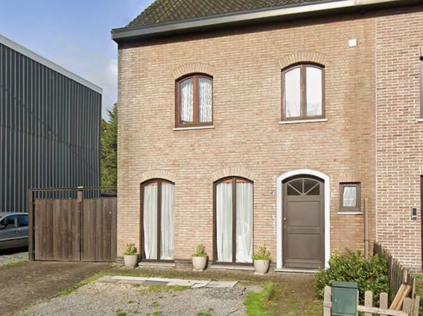 Huis te koop in Sint-Gillisbaan 112,
                    9100 Sint-Niklaas
