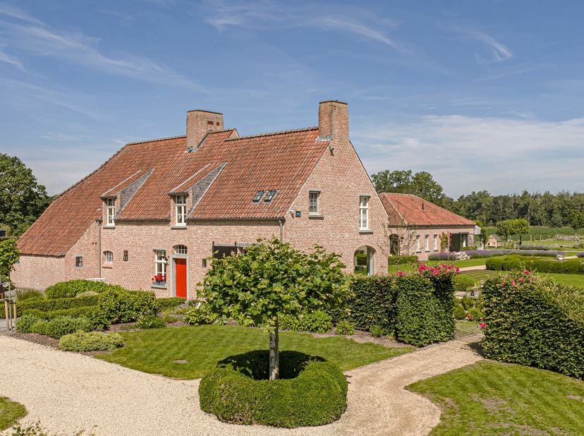 Huis te koop in ,
                    2328 Meerle
