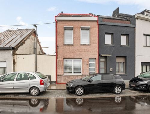                                         Eengezinswoning te koop in Merksem, € 279.000
