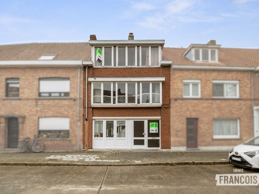 Huis te koop in Karel Mestdaghstraat 47,
                    8000 Sint-Pieters