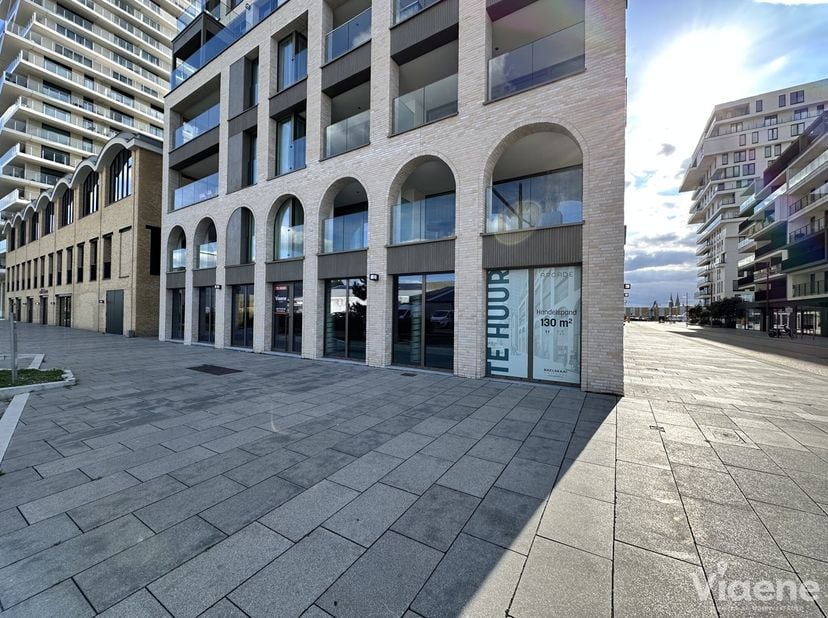 Bedrijfsvastgoed te huur in Fortstraat 9,
                    8400 Oostende